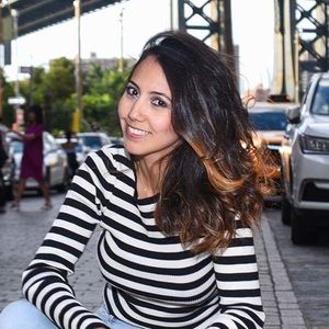 Meet your Posher, Gina